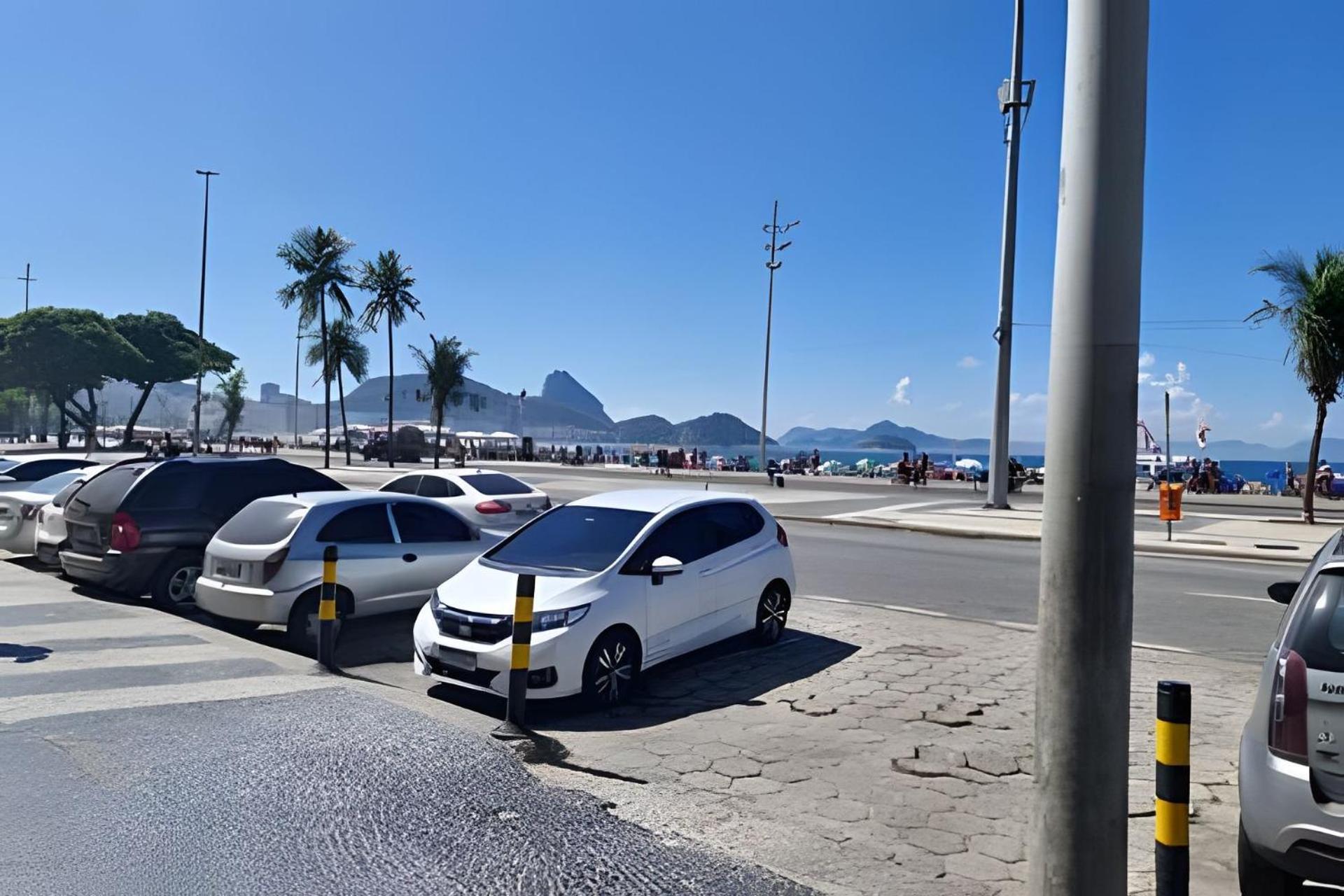 Studio Pe Na Areia Em Copacabana ริโอเดจาเนโร ภายนอก รูปภาพ