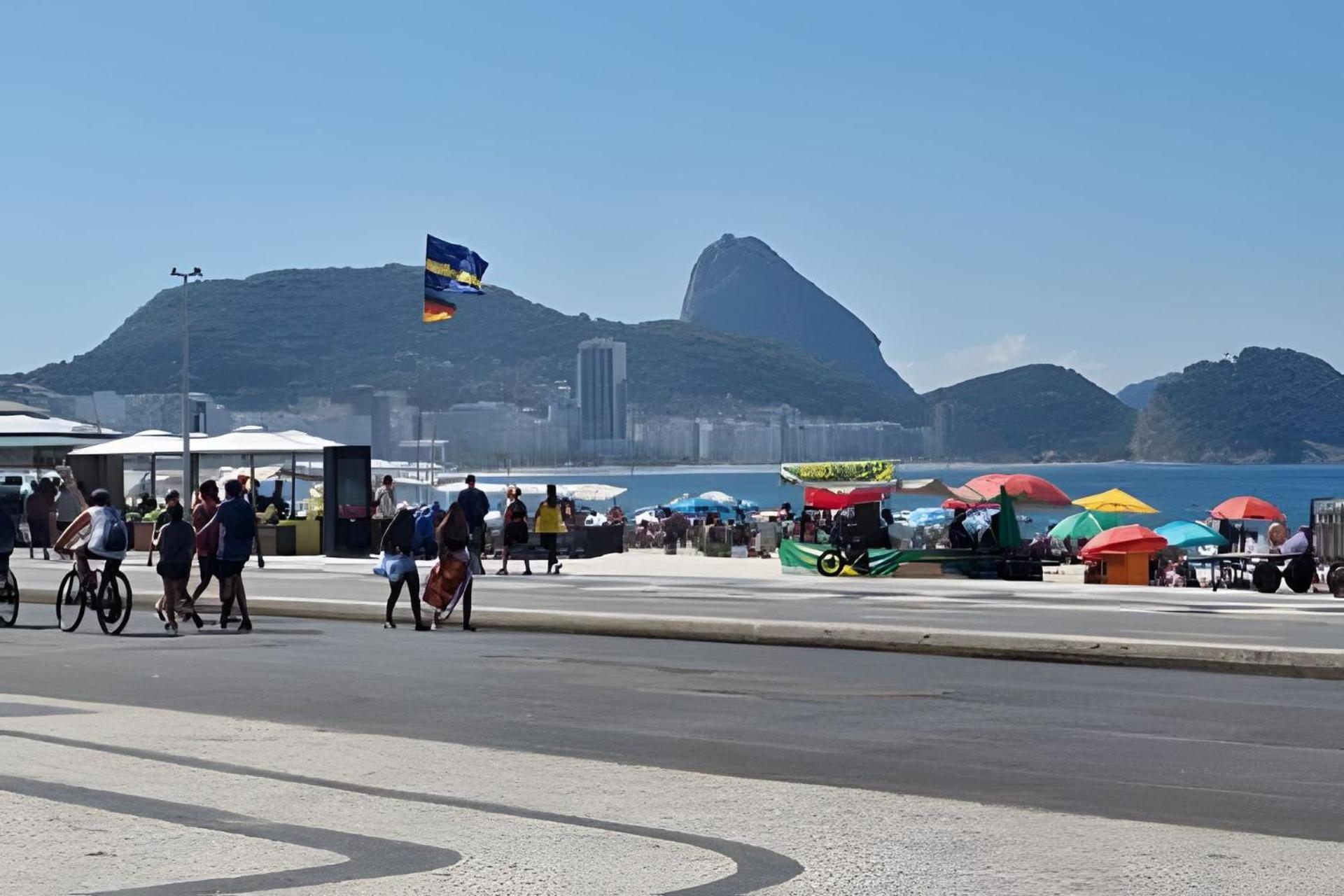 Studio Pe Na Areia Em Copacabana ริโอเดจาเนโร ภายนอก รูปภาพ